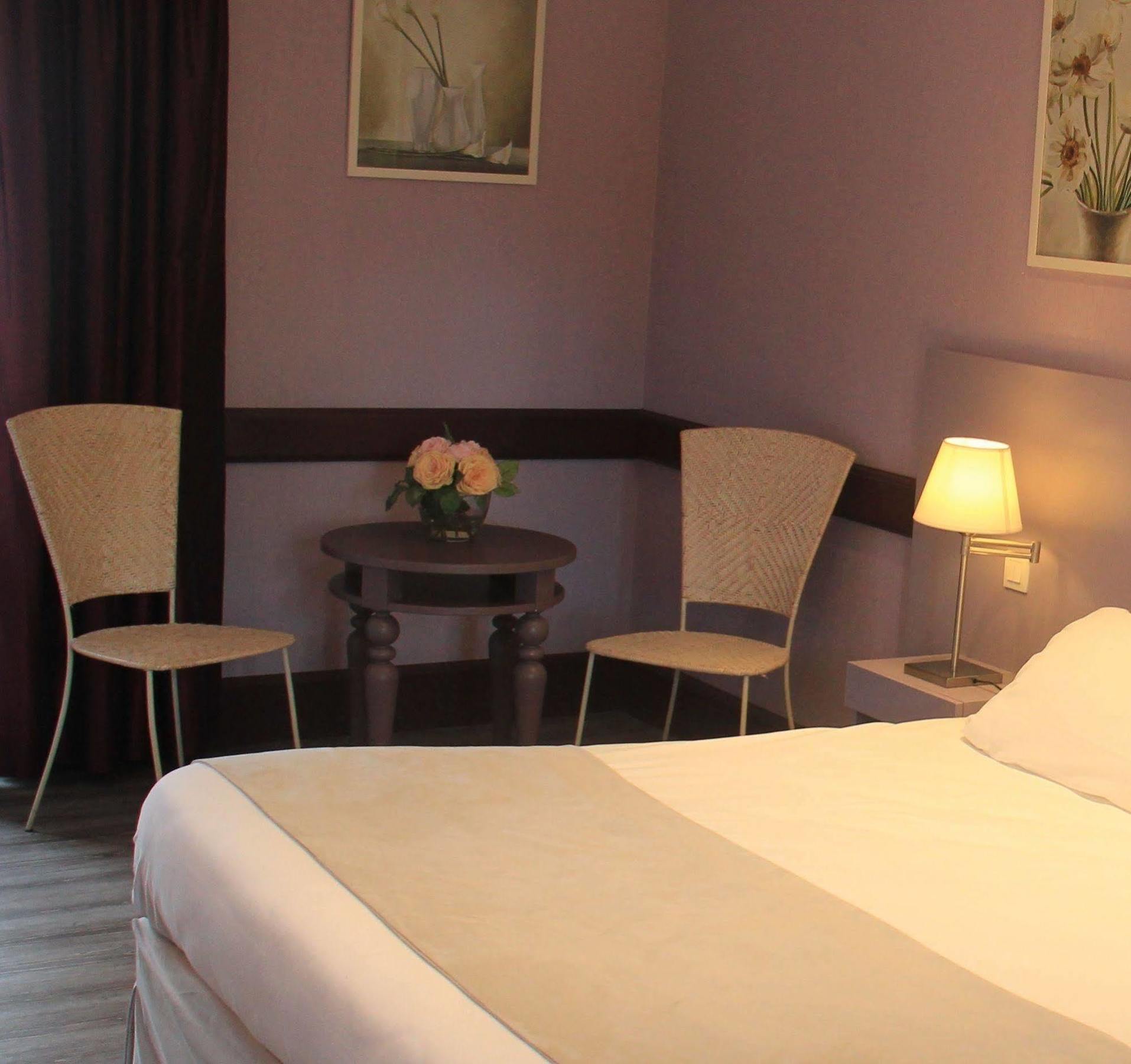Gilly-lès-Cîteaux Hotel L'Oree Des Vignes מראה חיצוני תמונה
